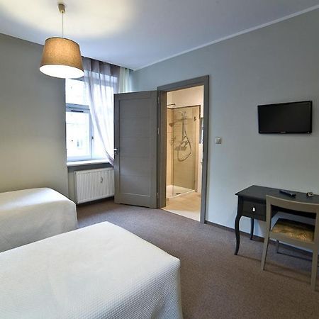Avalis Apartamenty Poznan Ngoại thất bức ảnh