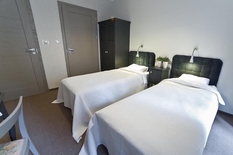 Avalis Apartamenty Poznan Ngoại thất bức ảnh